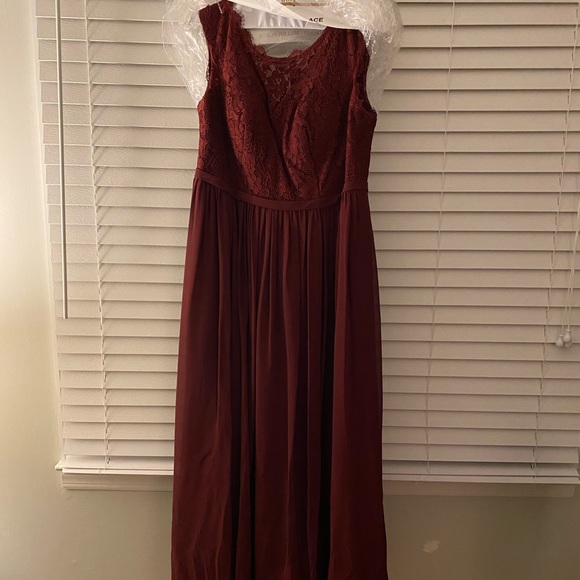 Azazie Dresses & Skirts - Azazie bridesmaid dress, size 16 worn once! Color: cabernet style:arden